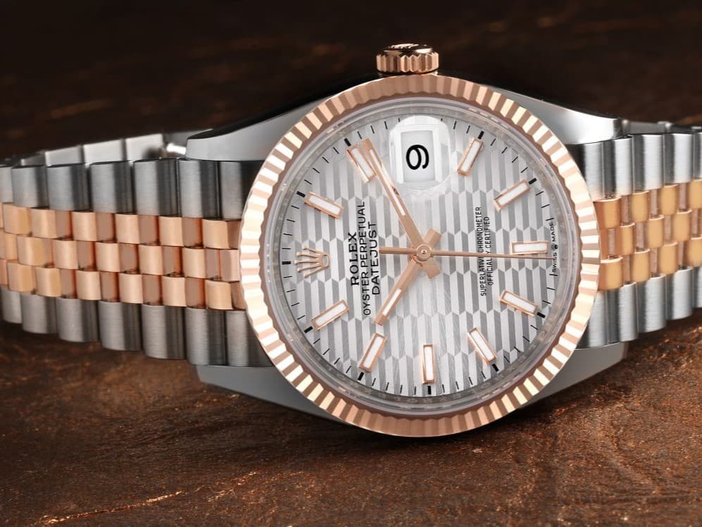 Top 10 Mistakes You Must Avoid When Buying a Luxury Watch Online Image